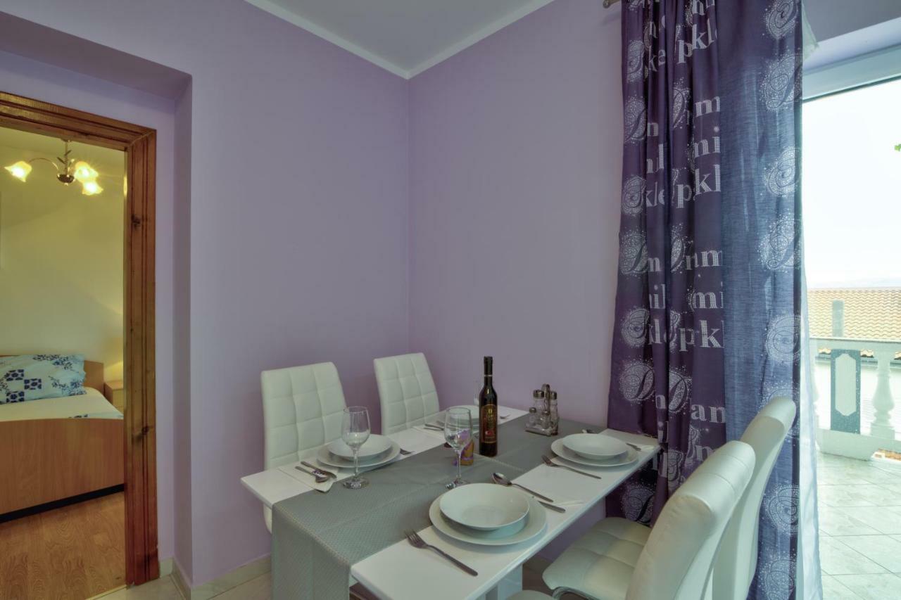 Apartment Toni Сен Екстериор снимка