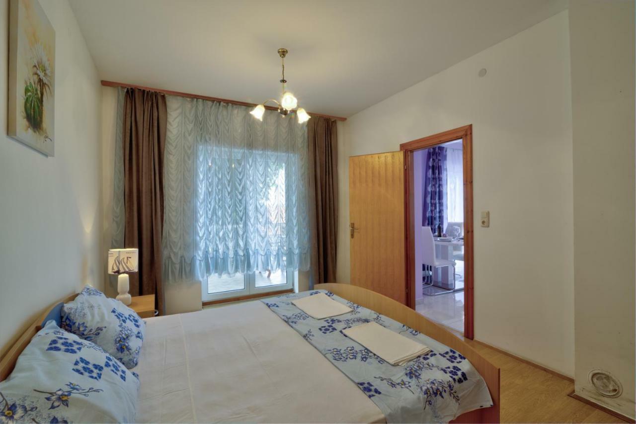 Apartment Toni Сен Екстериор снимка